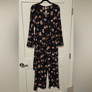 Francesca’s Floral Jumpsuit XL